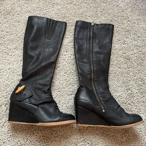 J. Shoes Women’s Gemma Knee-High Boots (Black)
Size- 7 US